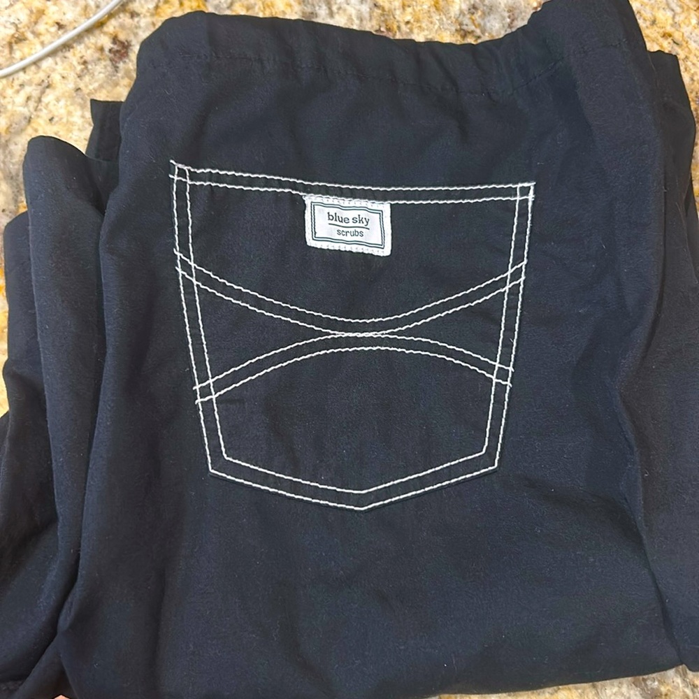 Medium black womens scrub pants - like new